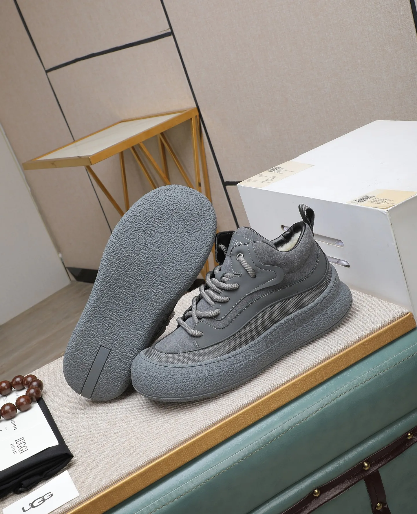 Men's shoes 💰660 IUGGI new retro presbyopia men's shoes, casual and versatile, full of high-end sense, fashionable, luxury and personalized style, joint style, retro presbyopia factor, full of handsome style, first layer suede cowhide, lining wool, rubber outsole, light and non-slip size: 39-44